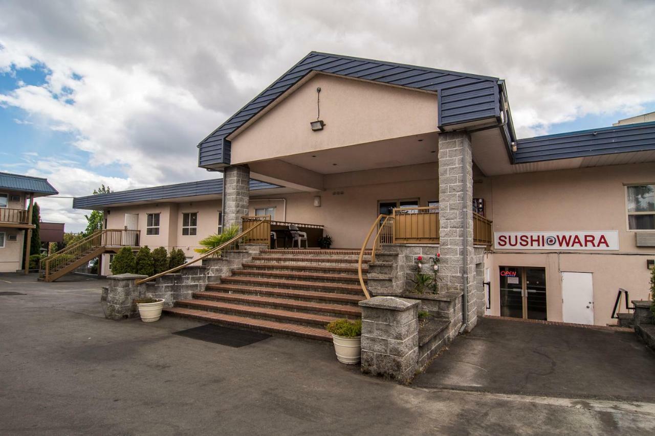 Port Augusta Inn Comox Dış mekan fotoğraf